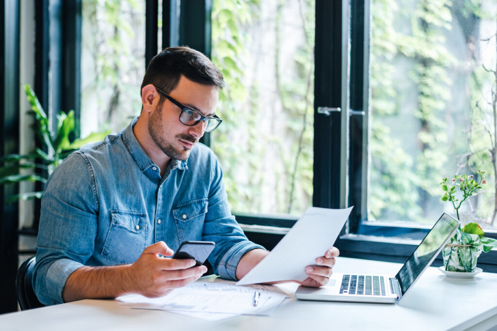 Comment bien choisir un compte professionnel pour SCI ?